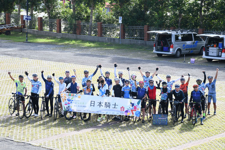 EHIME サイクリングプロモーション隊による台湾一周の記事