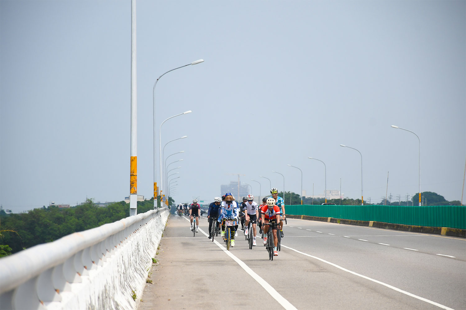 Day2：環島１号線を南下。自転車走行レーンが設けられており、安全に走行できる。