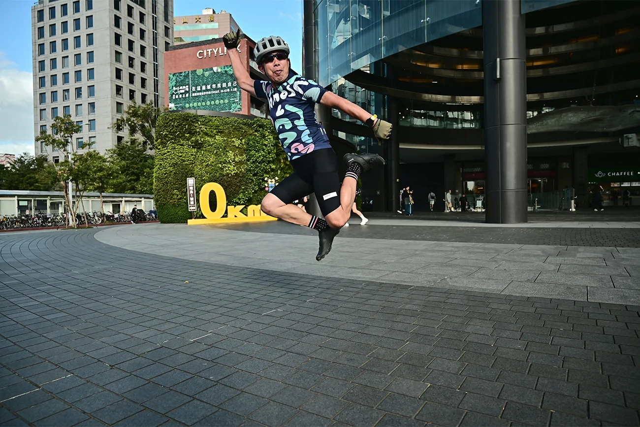 みんなどこかで飛んでるなー