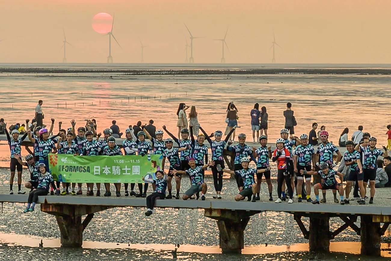 この夕日を忘れないでしょう 風情海岸にて