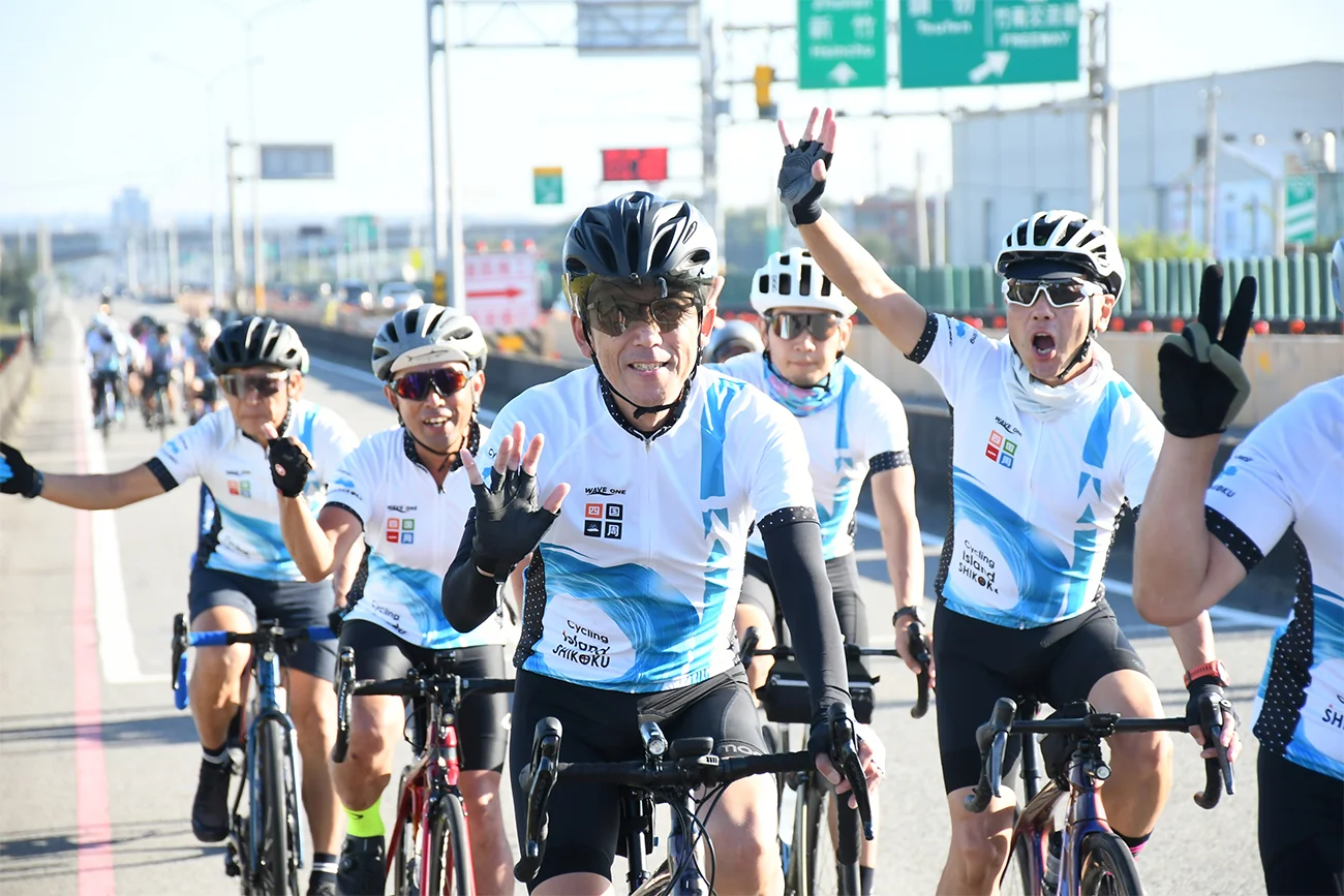 四国一周ジャージでPR